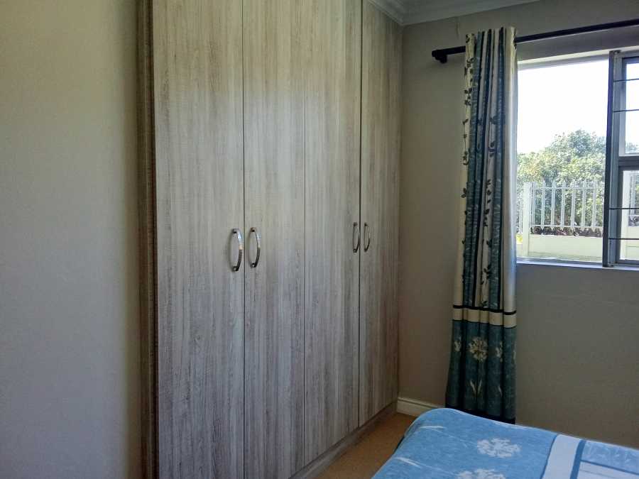 5 Bedroom Property for Sale in Kleinbaai Western Cape